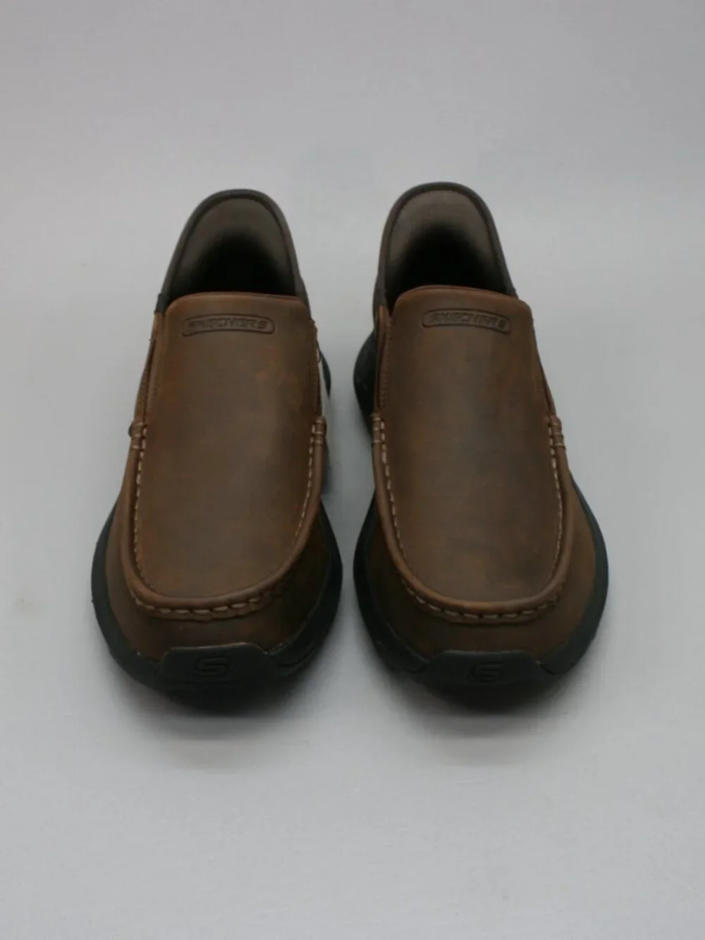 Skechers Men's 9 Parson-Oswin Brown Leather Hands-Free Slip-ins Shoes Loafers